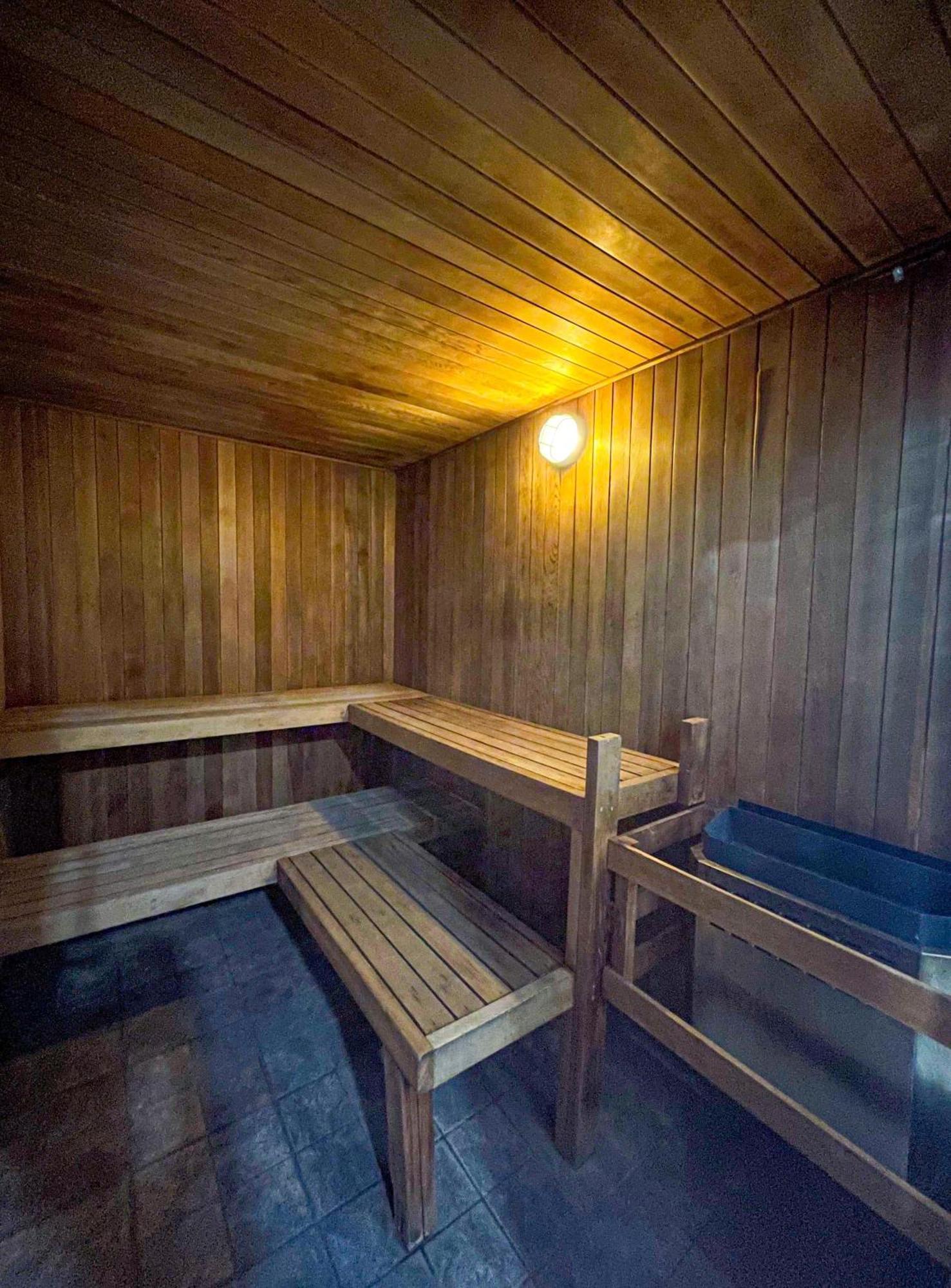 Alpenglow Lodge Bear Wonder One Bedroom By Mva Whistler Exterior foto
